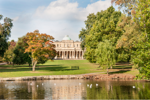 A cosy autumn day in Cheltenham_ walks, cafés and things to do.png
