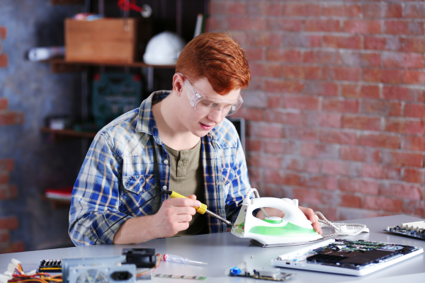 Don't bin it, bring it Inside the Charlton Kings Repair Café (1).png