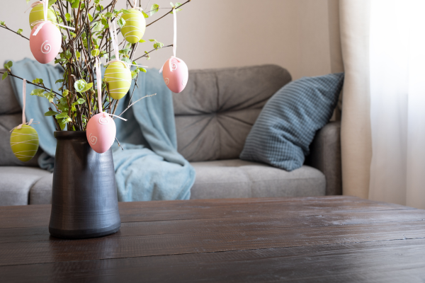 Plan your Spring rental refresh Budget-friendly décor, maintenance, and gardening tips (1).png