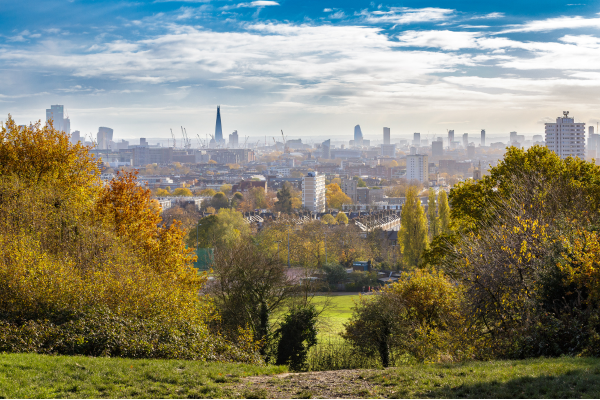 The best walks to do in London during autumn.png