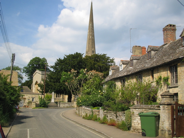 © Copyright Andrew Chapman and licensed for reuse under this Creative Commons Licence